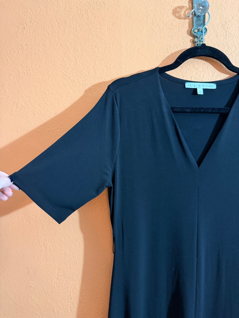 Preston & York Black V-Neck Short Sleeve Dress